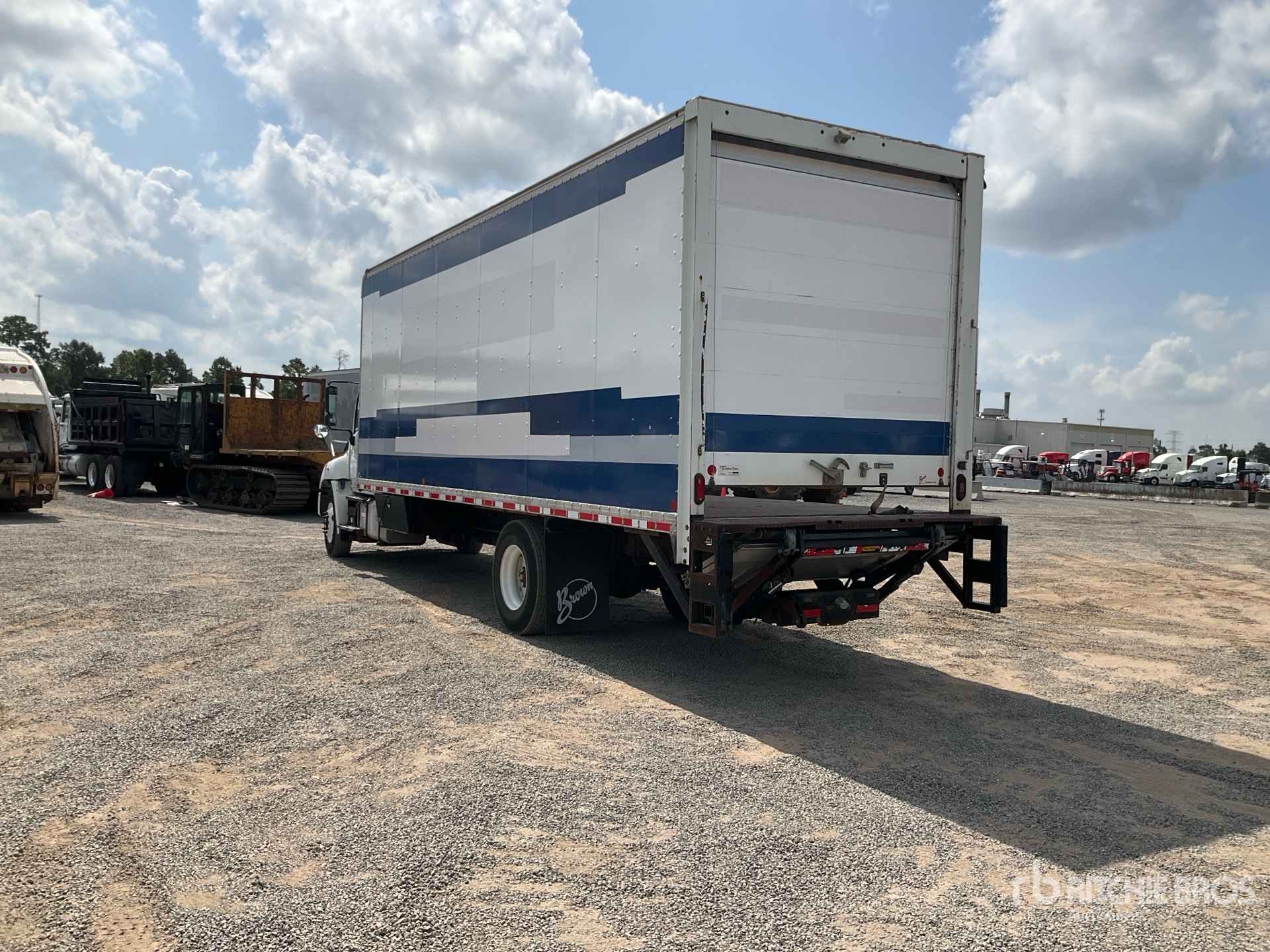 2018 Hino 338