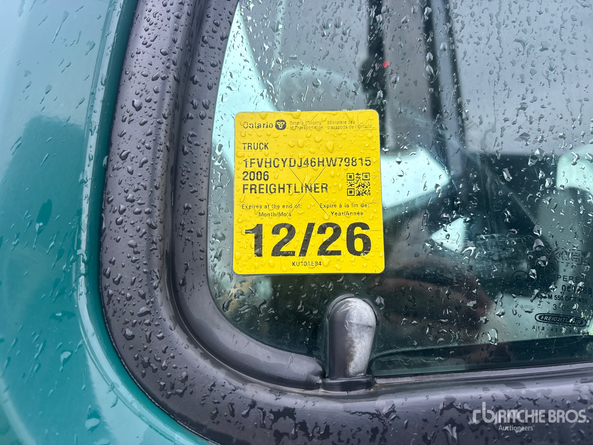 2006 Freightliner M2 106
