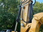 Hydraulics with Auxiliary Hydraulic Plumbing