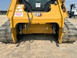 Hydraulics with Bucket Tilt Cylinders