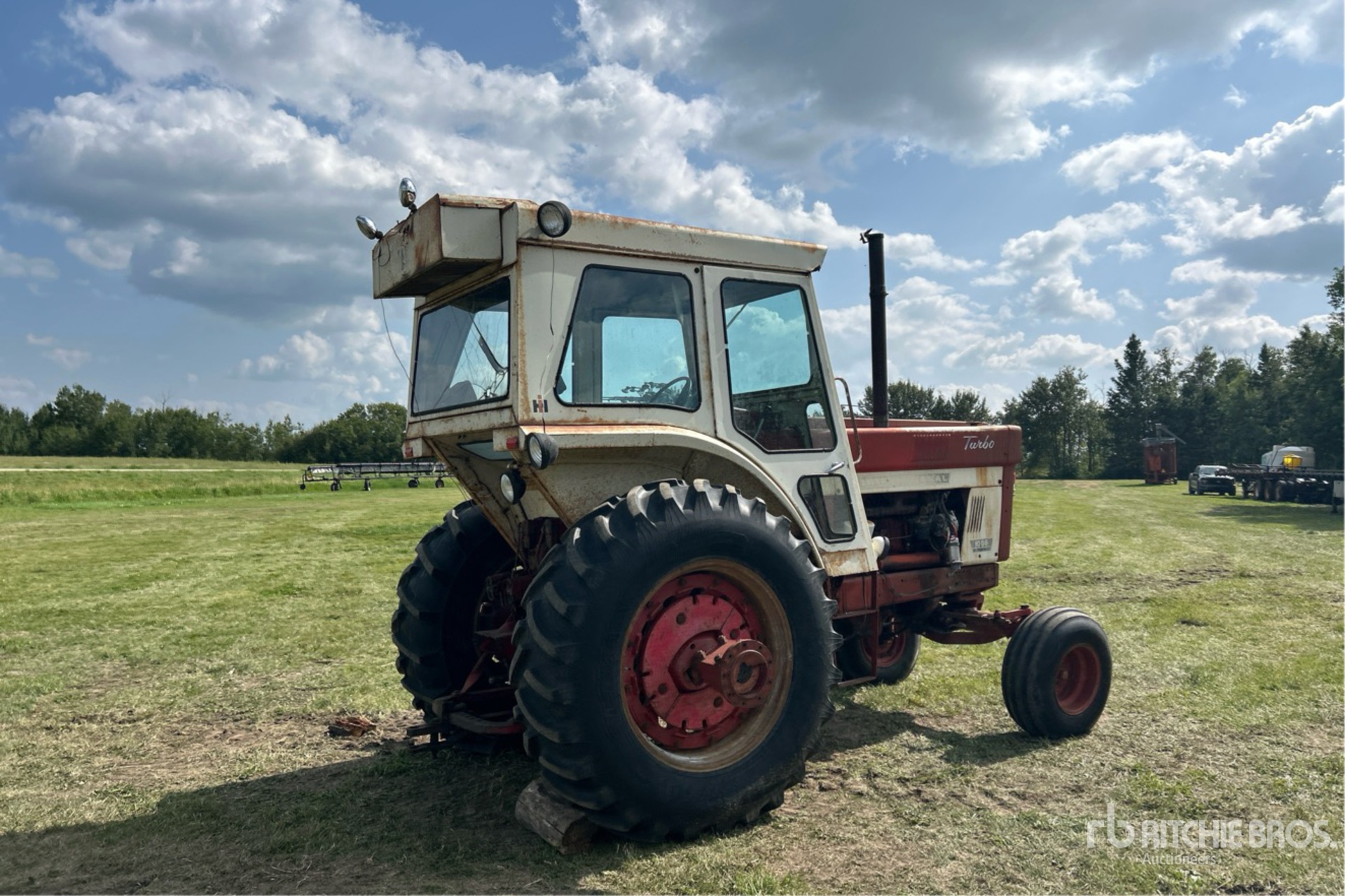 1972 International 1066