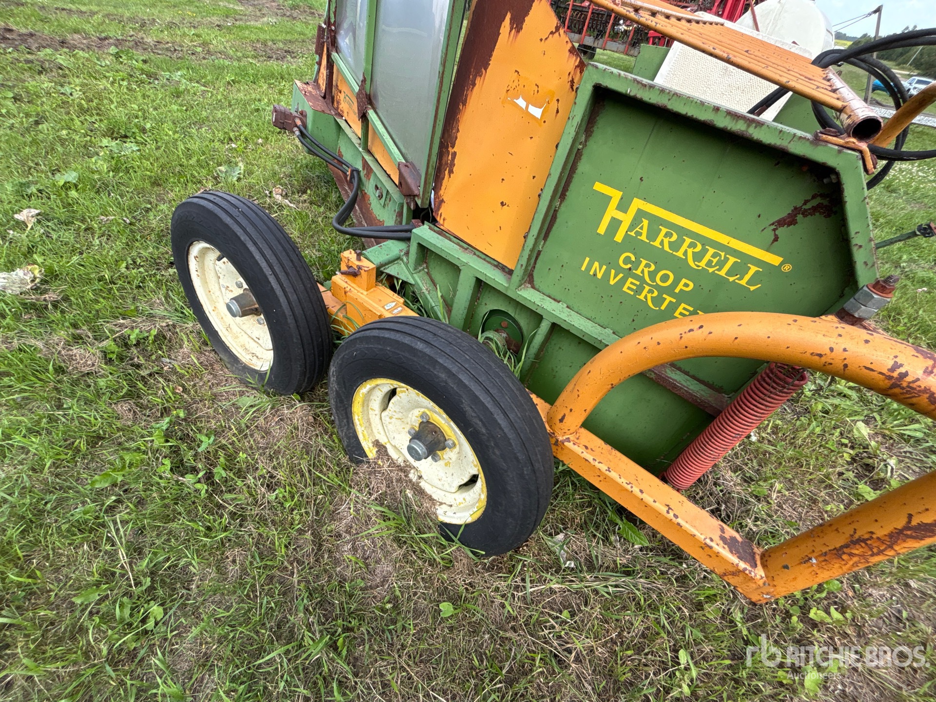 Harrell 6 FT CROP INVERTER