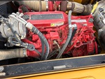 Moteur with Engine - Right Side
