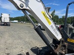 Hydraulics with Boom Lift Cylinder(s)