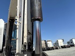 Hydraulics with Eimer Zylinder