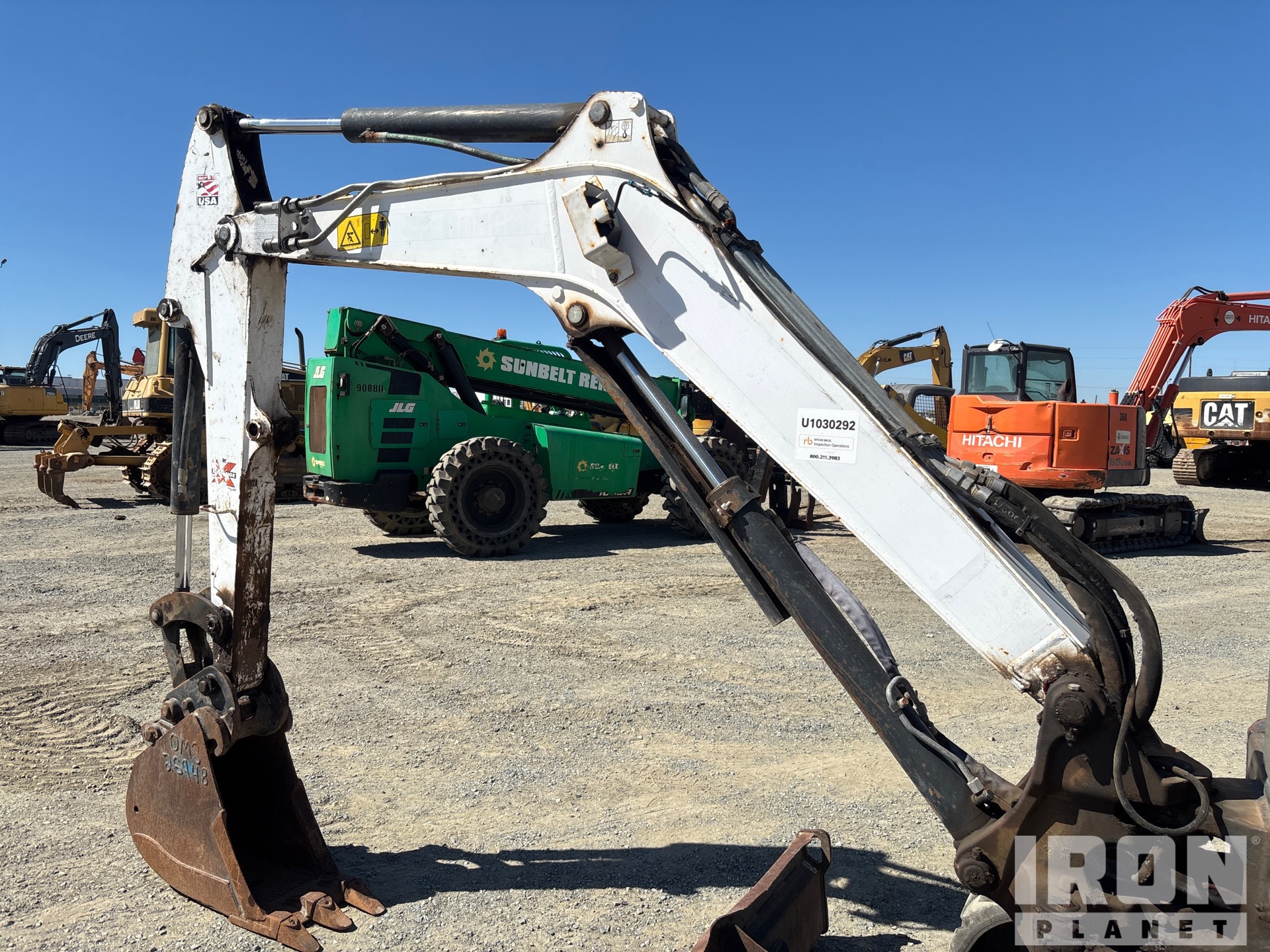 2019 Bobcat E32I