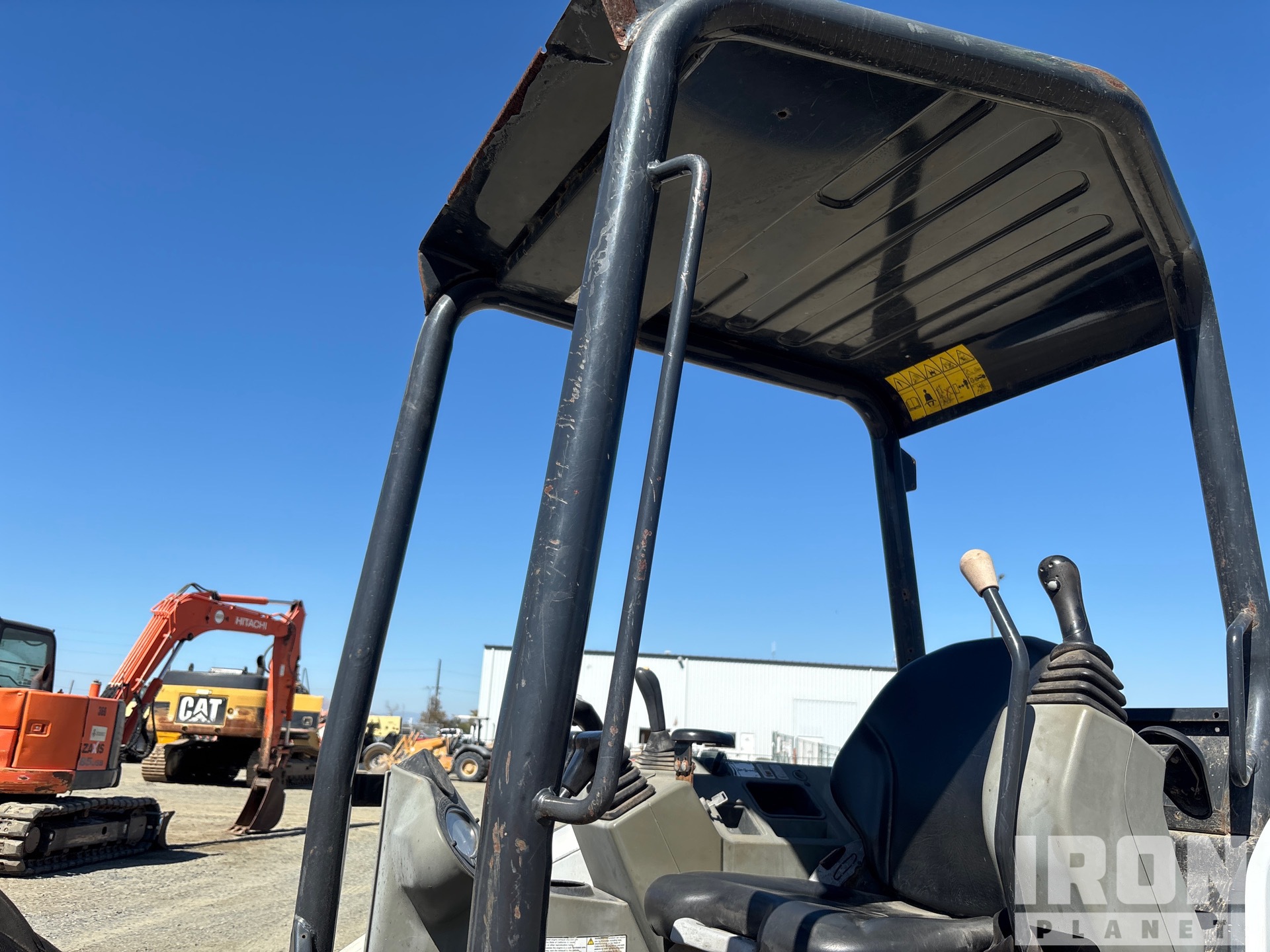 2019 Bobcat E32I