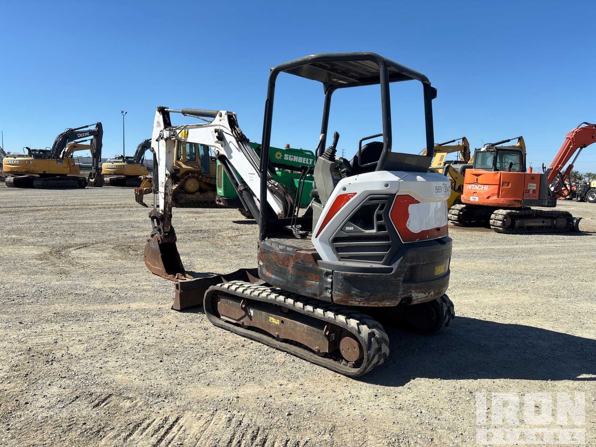 2019 Bobcat E32I