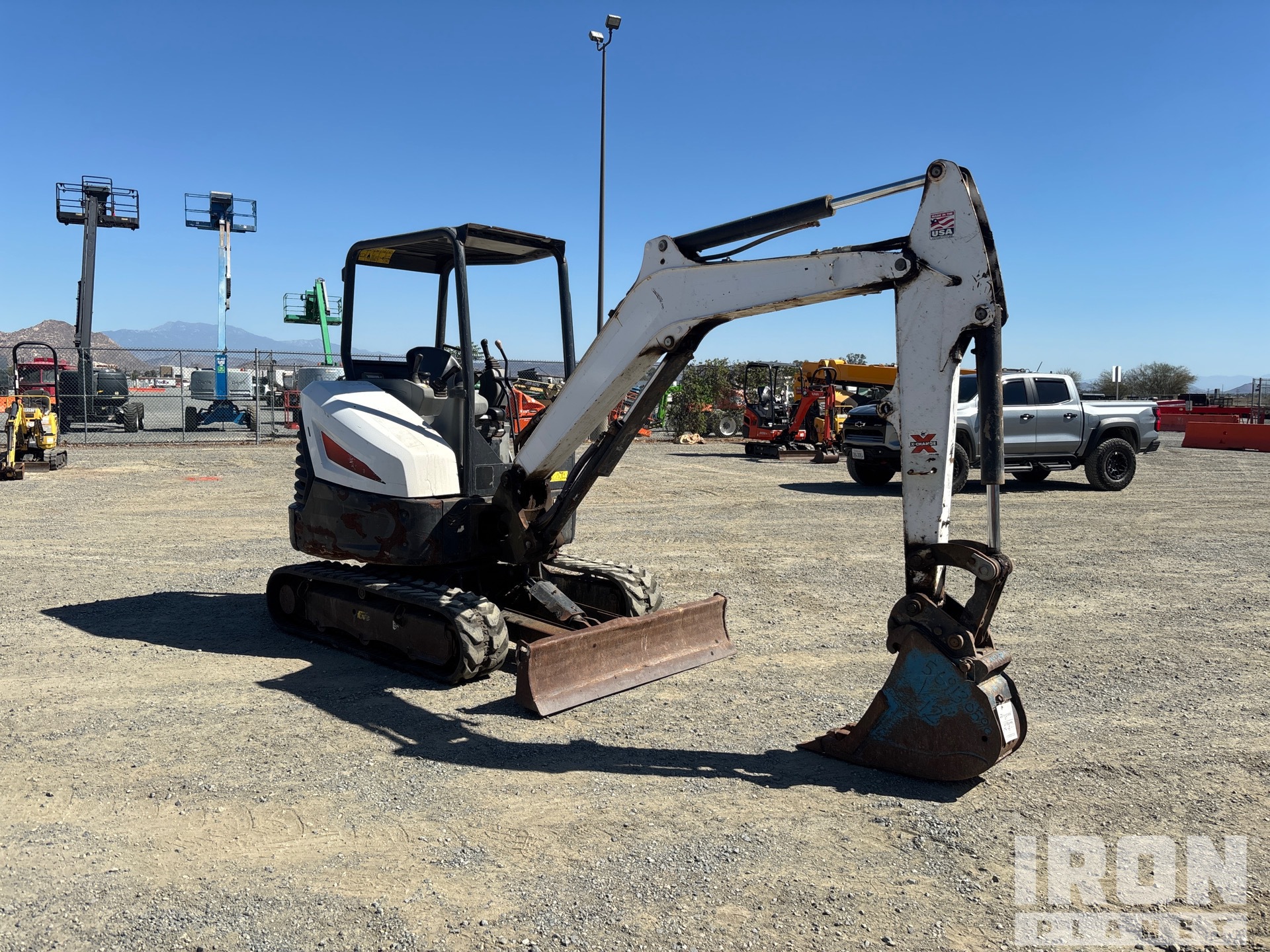 2019 Bobcat E32I
