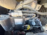 Moteur with Engine - Left Side
