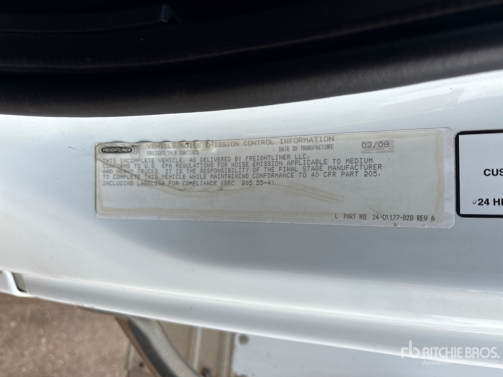 2008 Freightliner M2 106