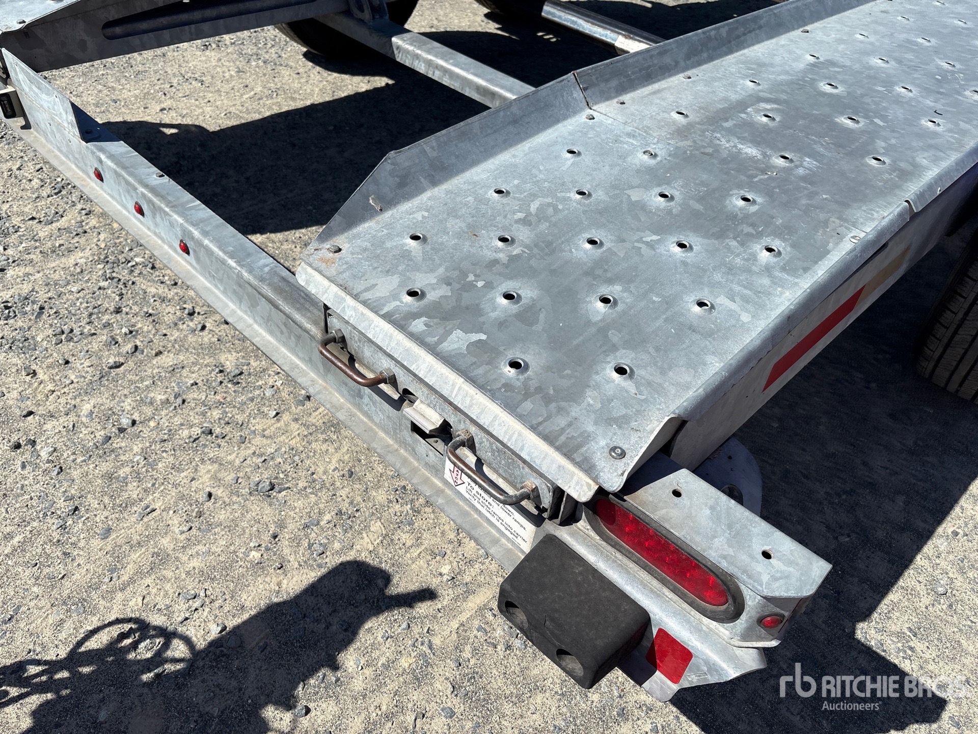 2020 Demco AT7000P
