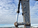 Hydraulics with Bucket Cylinder