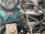 Motor with Bomba de inyección