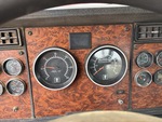 Cab with Indicatori