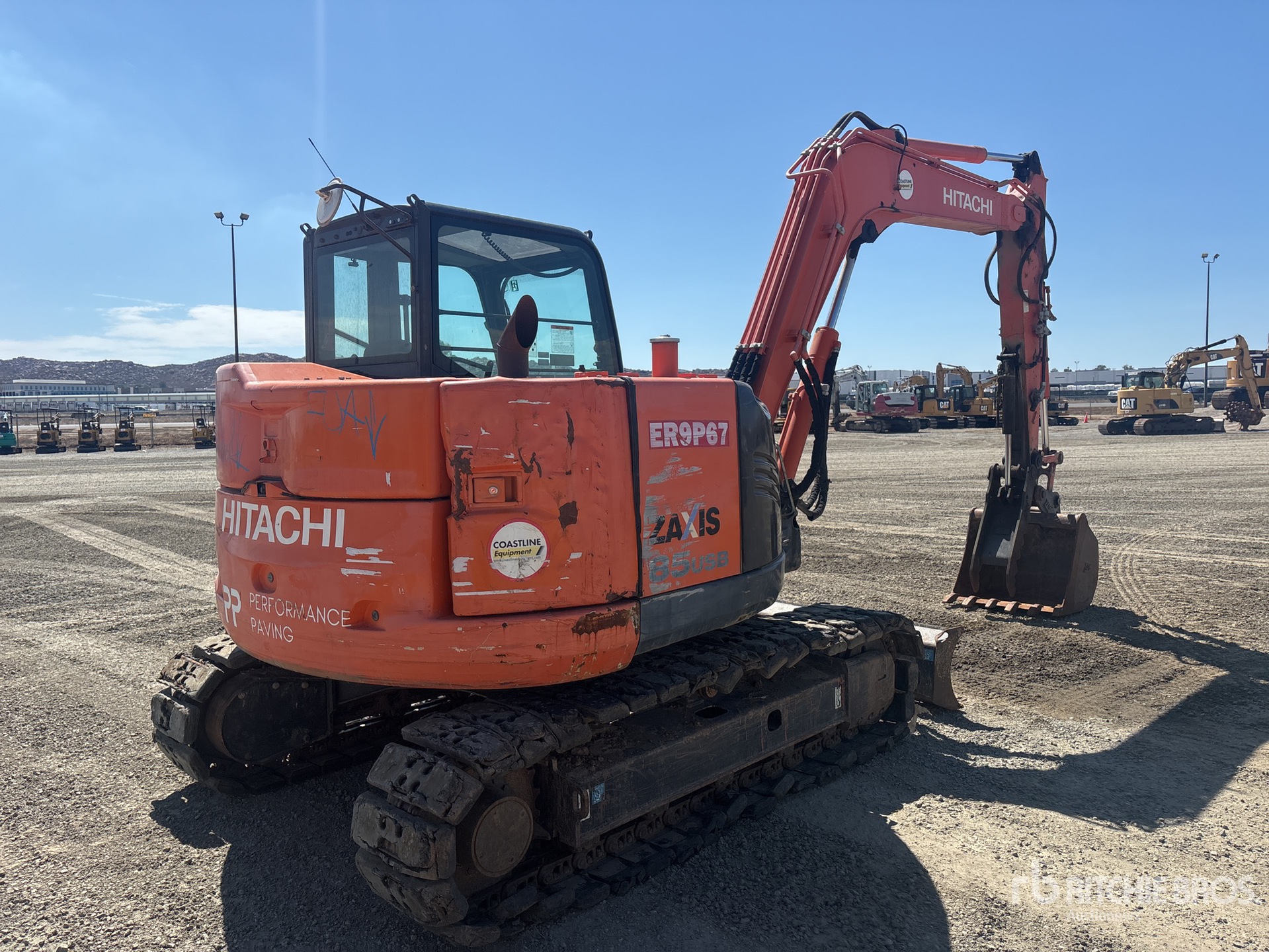 2016 Hitachi ZX85USB-5N