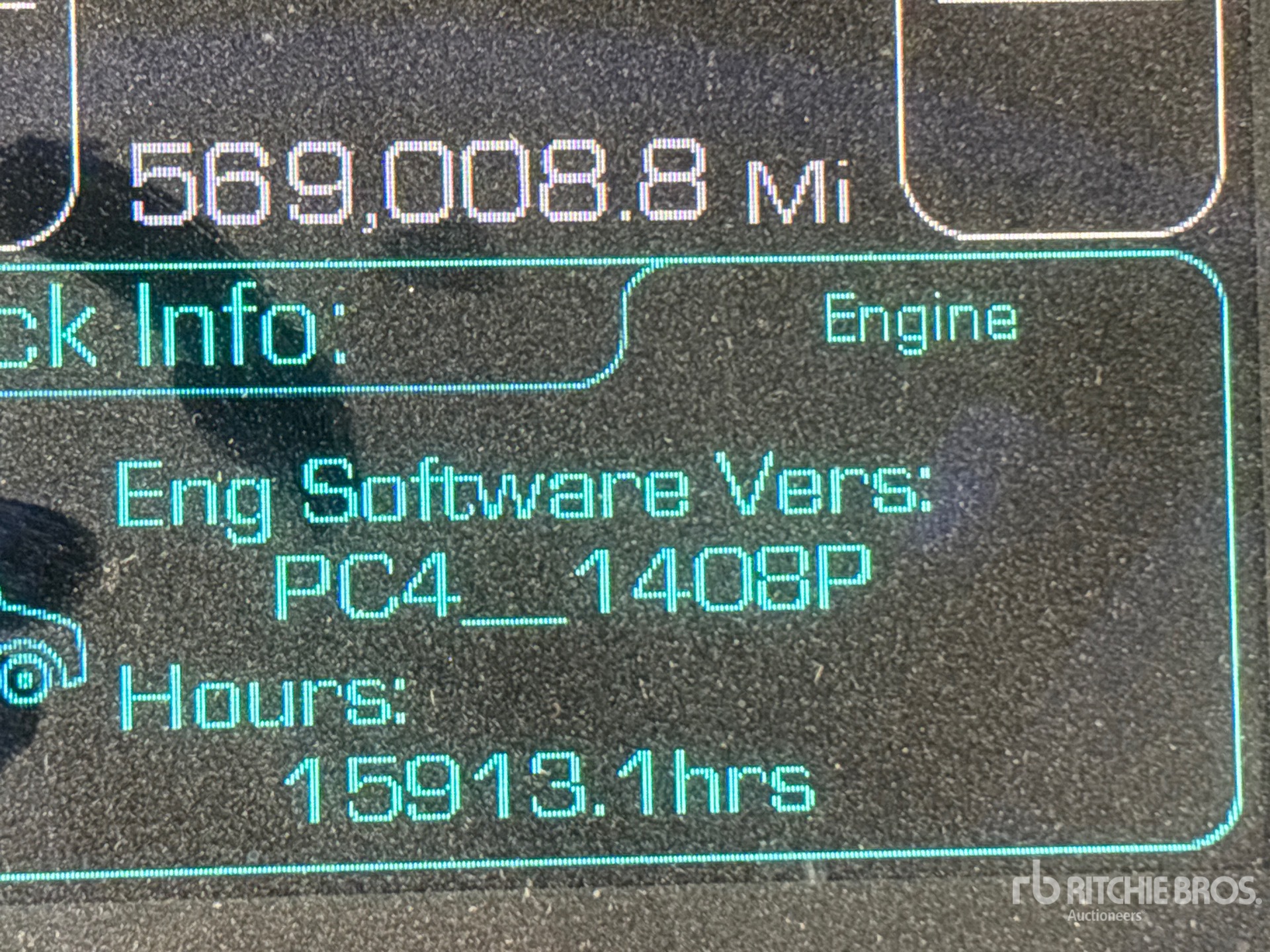 2015 Kenworth T880