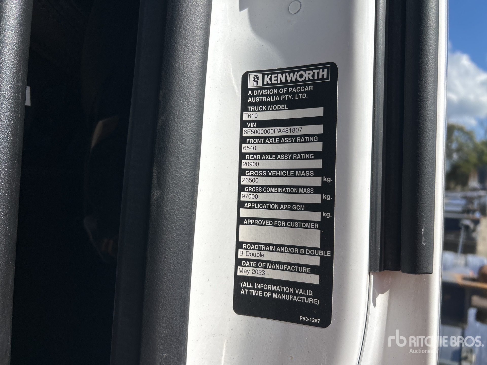 2023 Kenworth T610