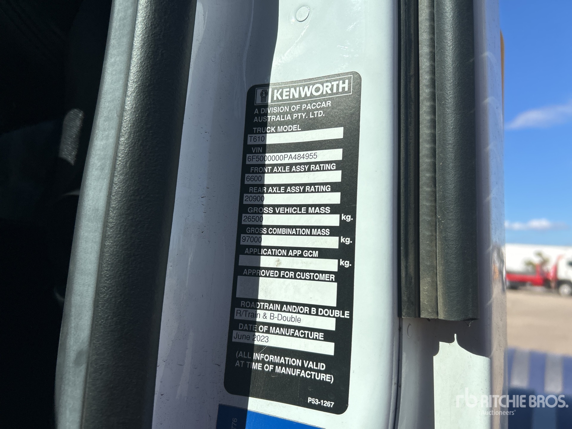 2023 Kenworth T610