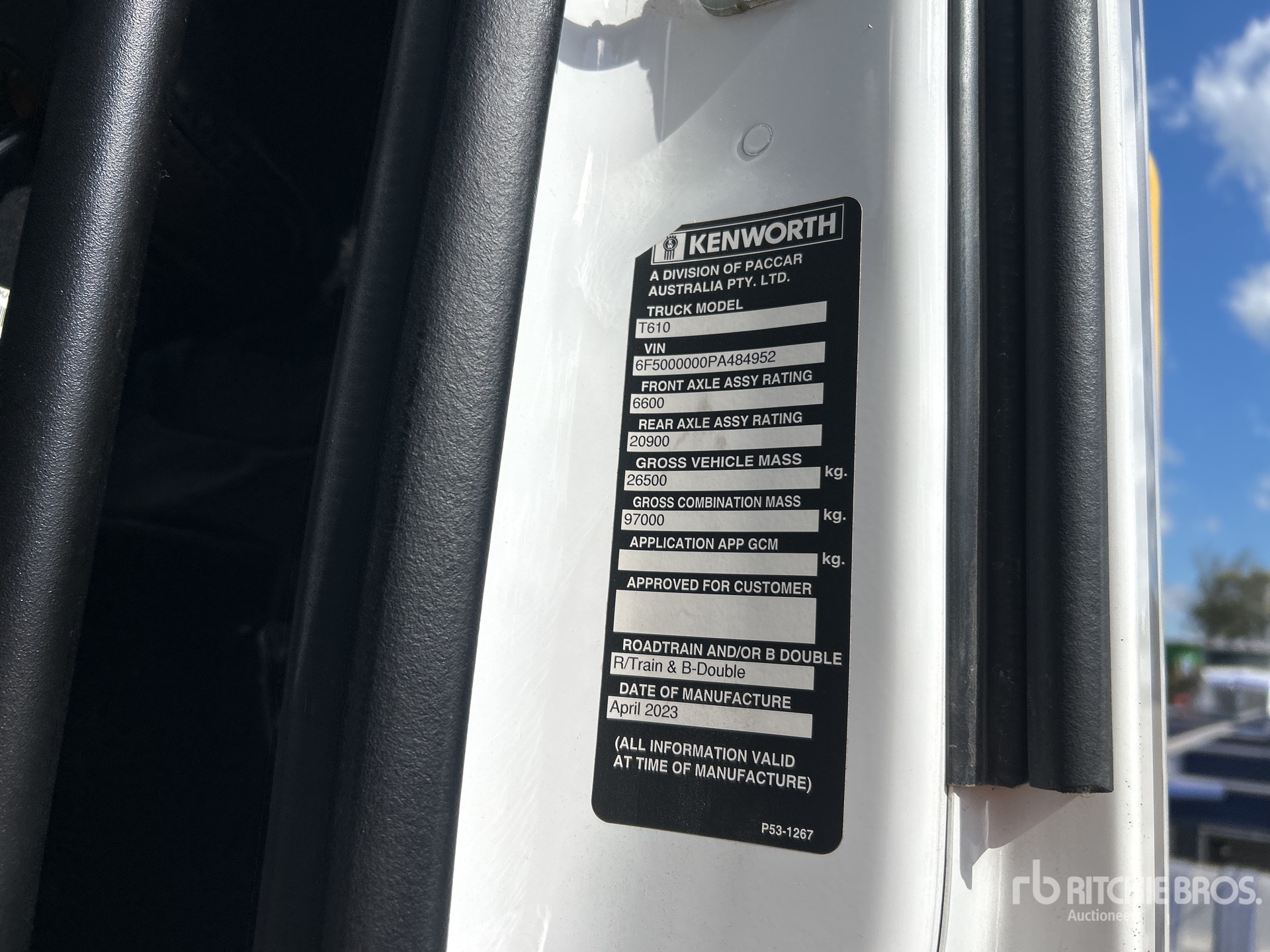2023 Kenworth T610