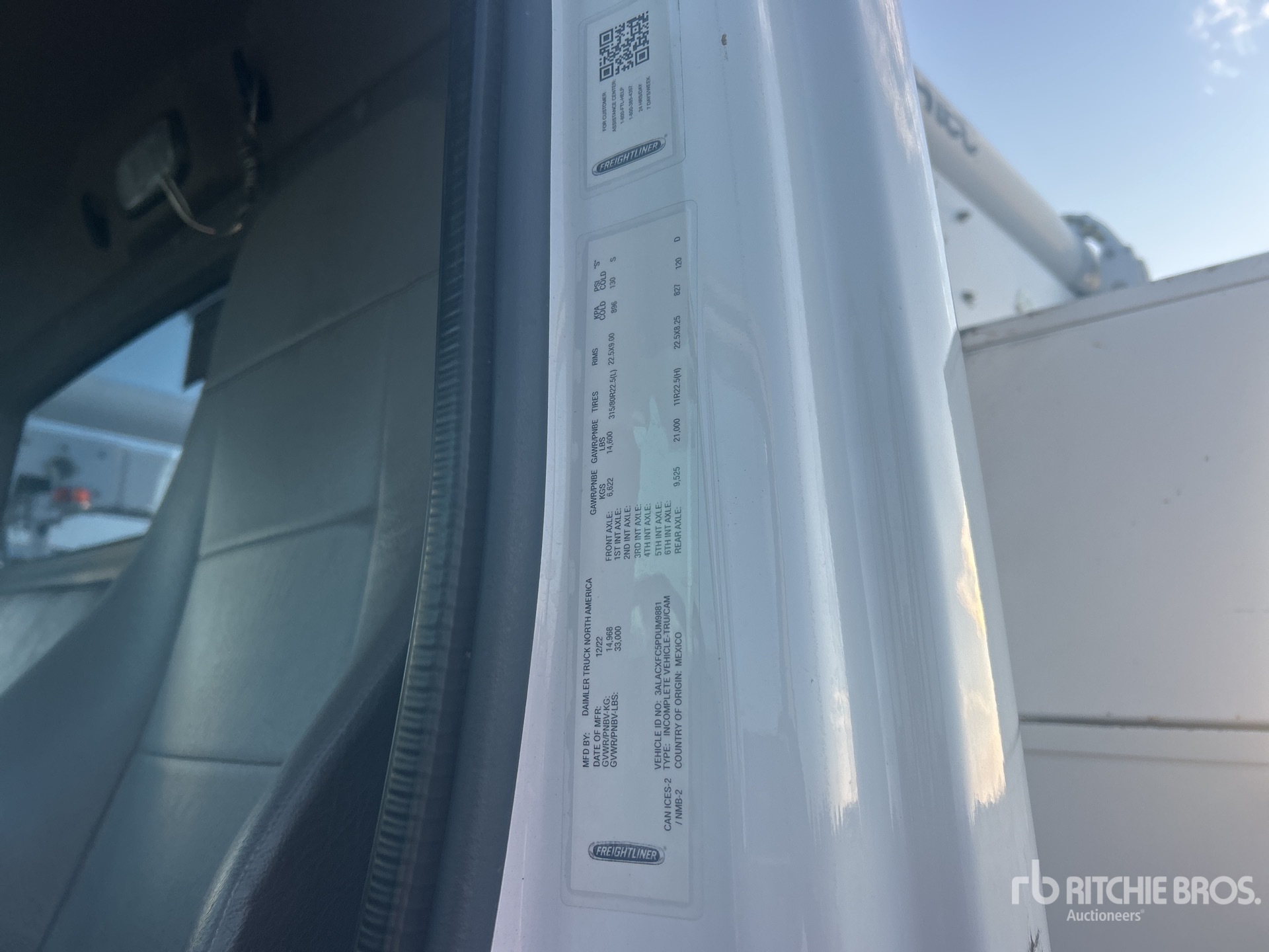 2023 Freightliner M2 106