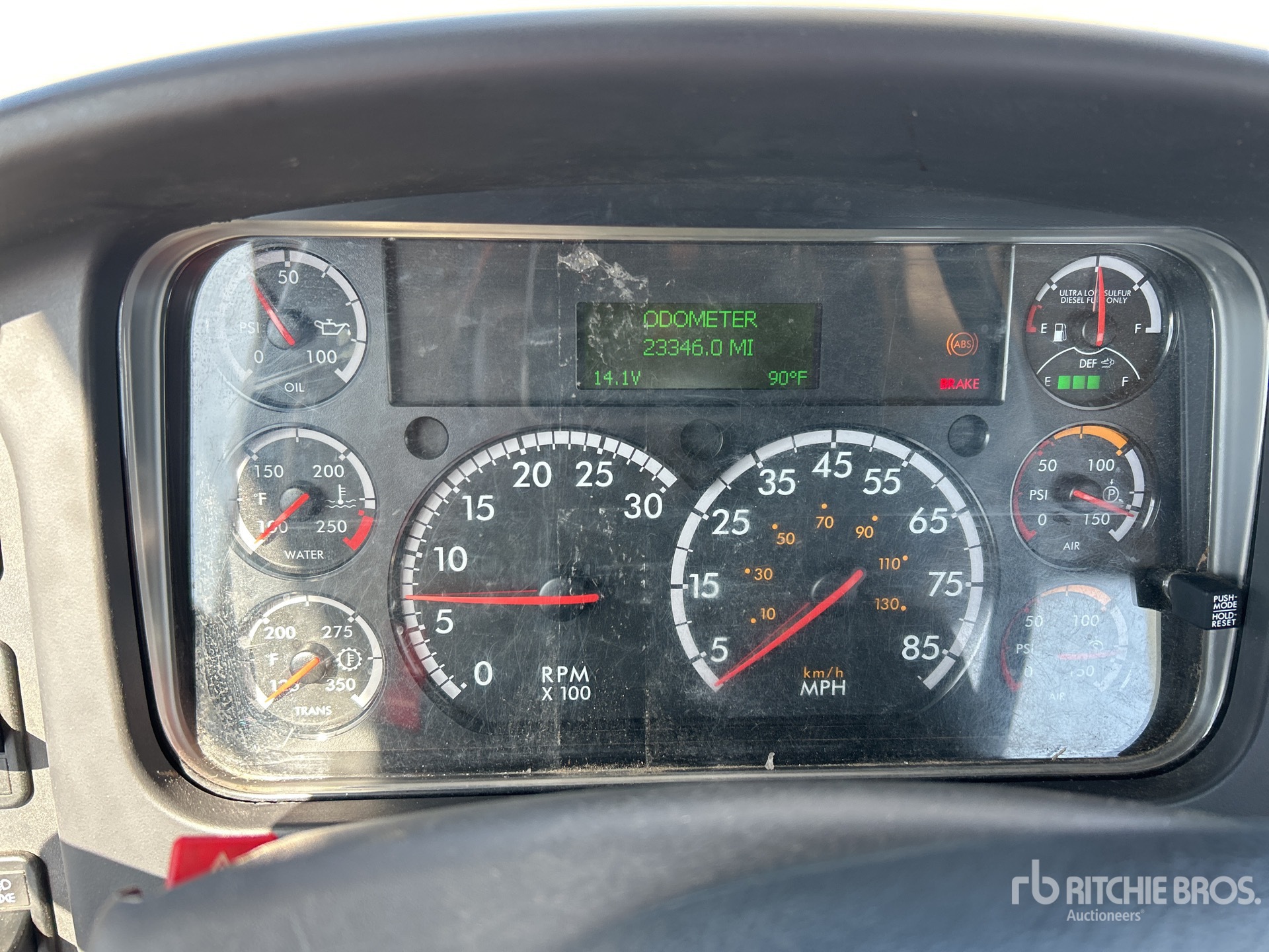 2023 Freightliner M2 106