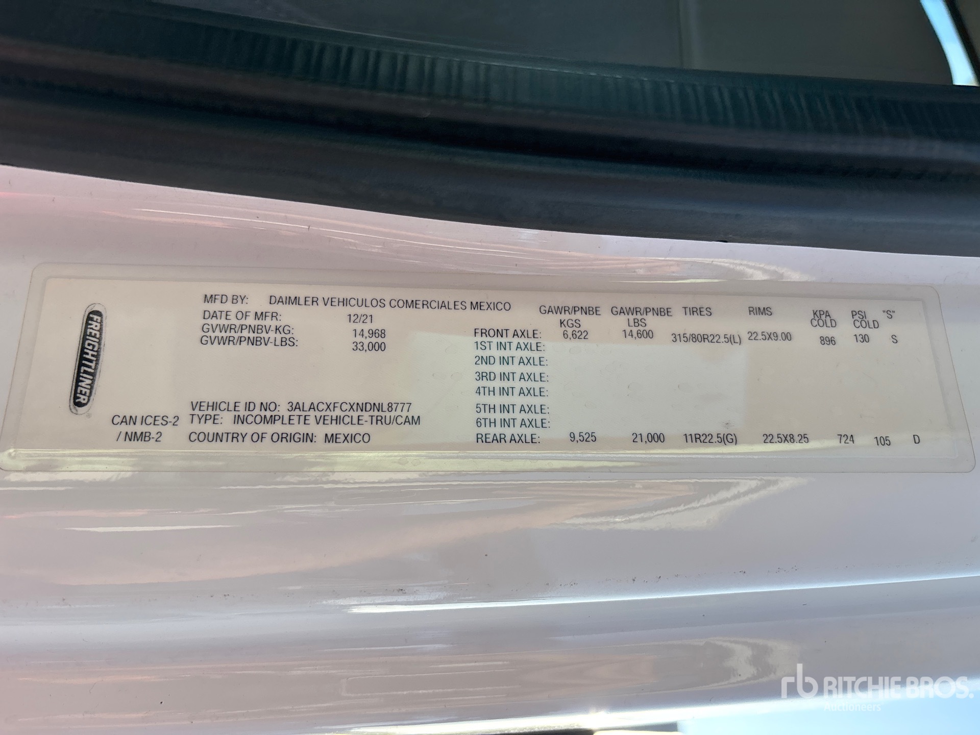 2022 Freightliner M2 106