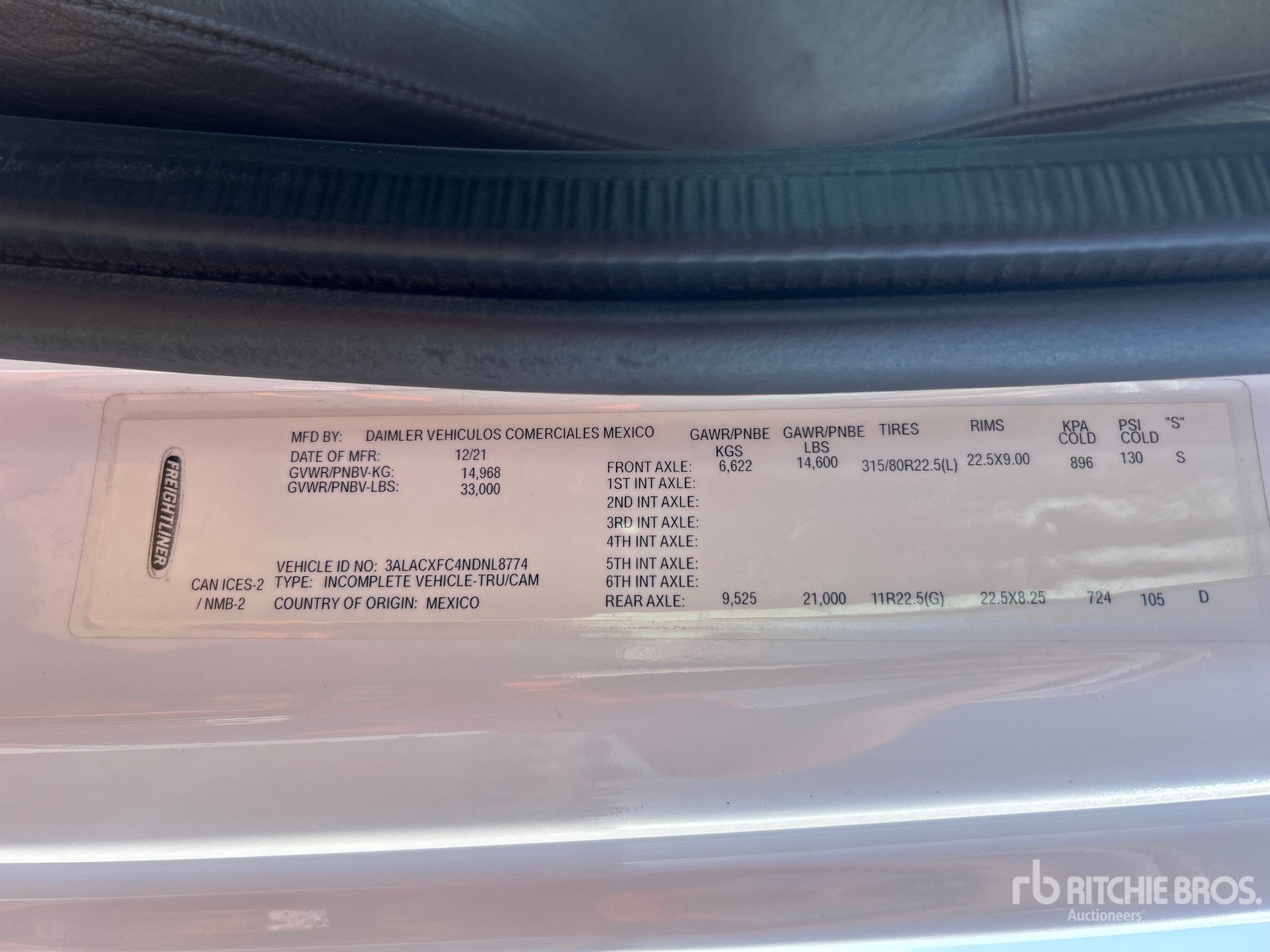 2022 Freightliner M2 106