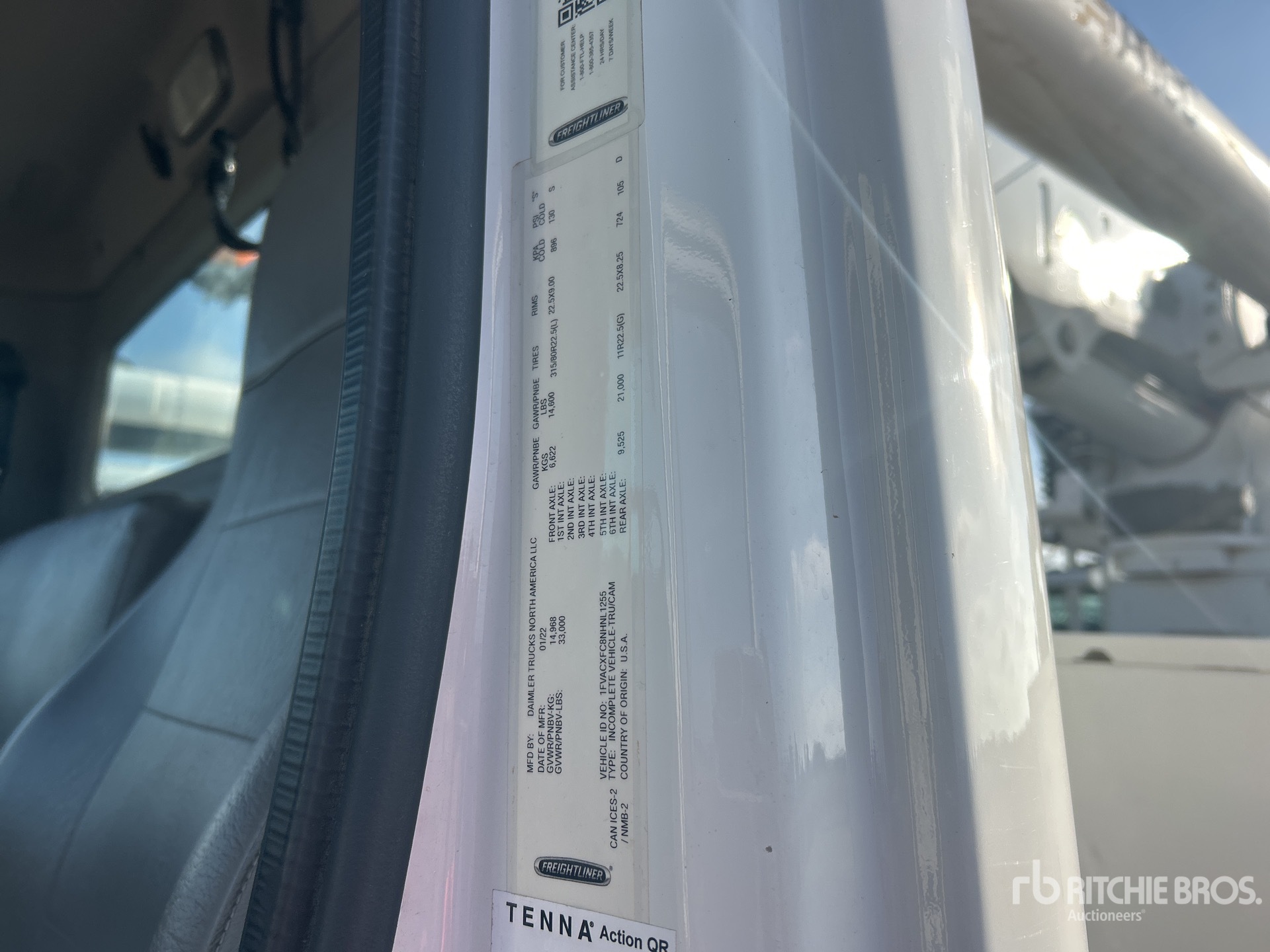 2022 Freightliner M2 106