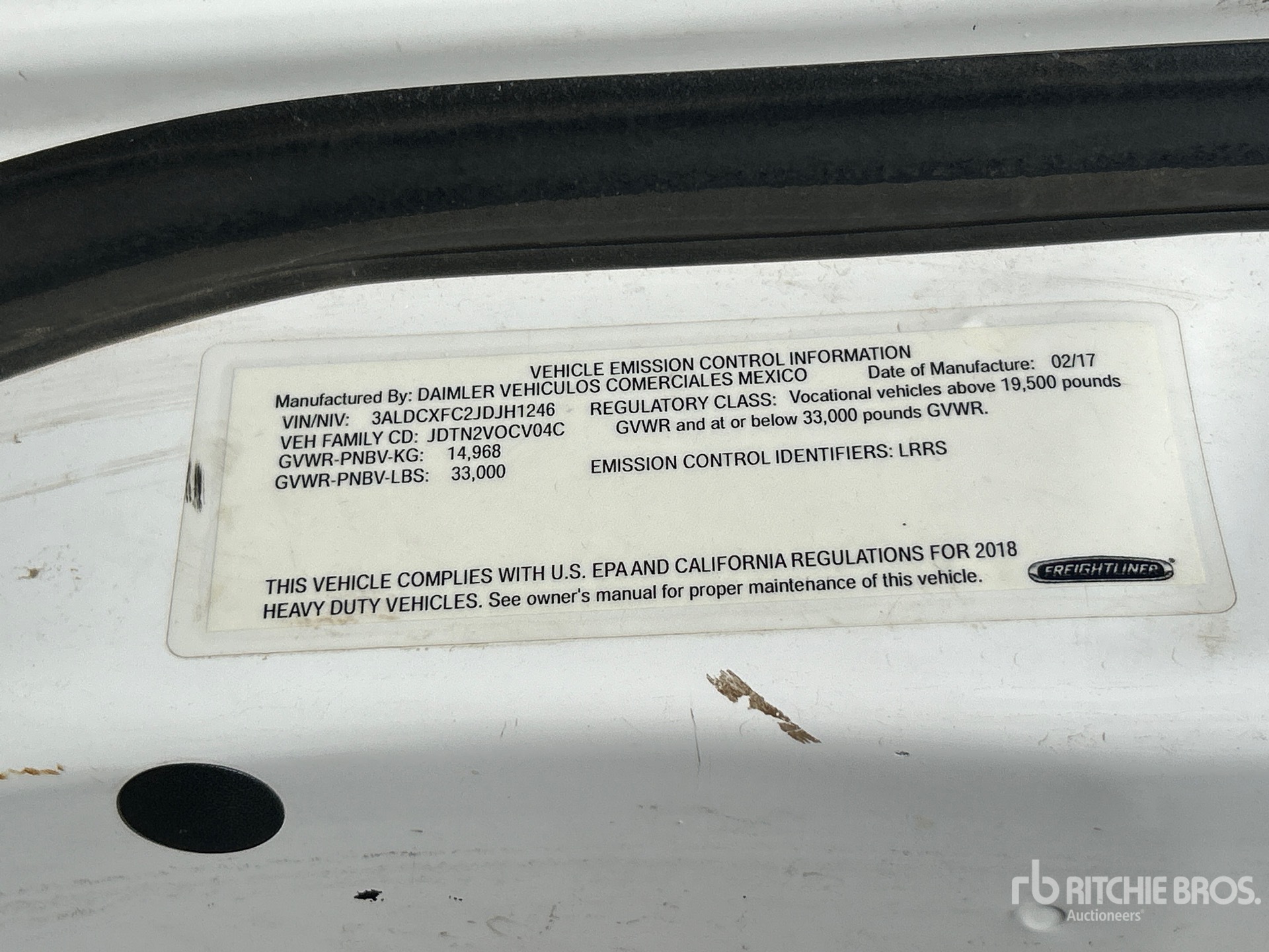 2018 Freightliner M2106