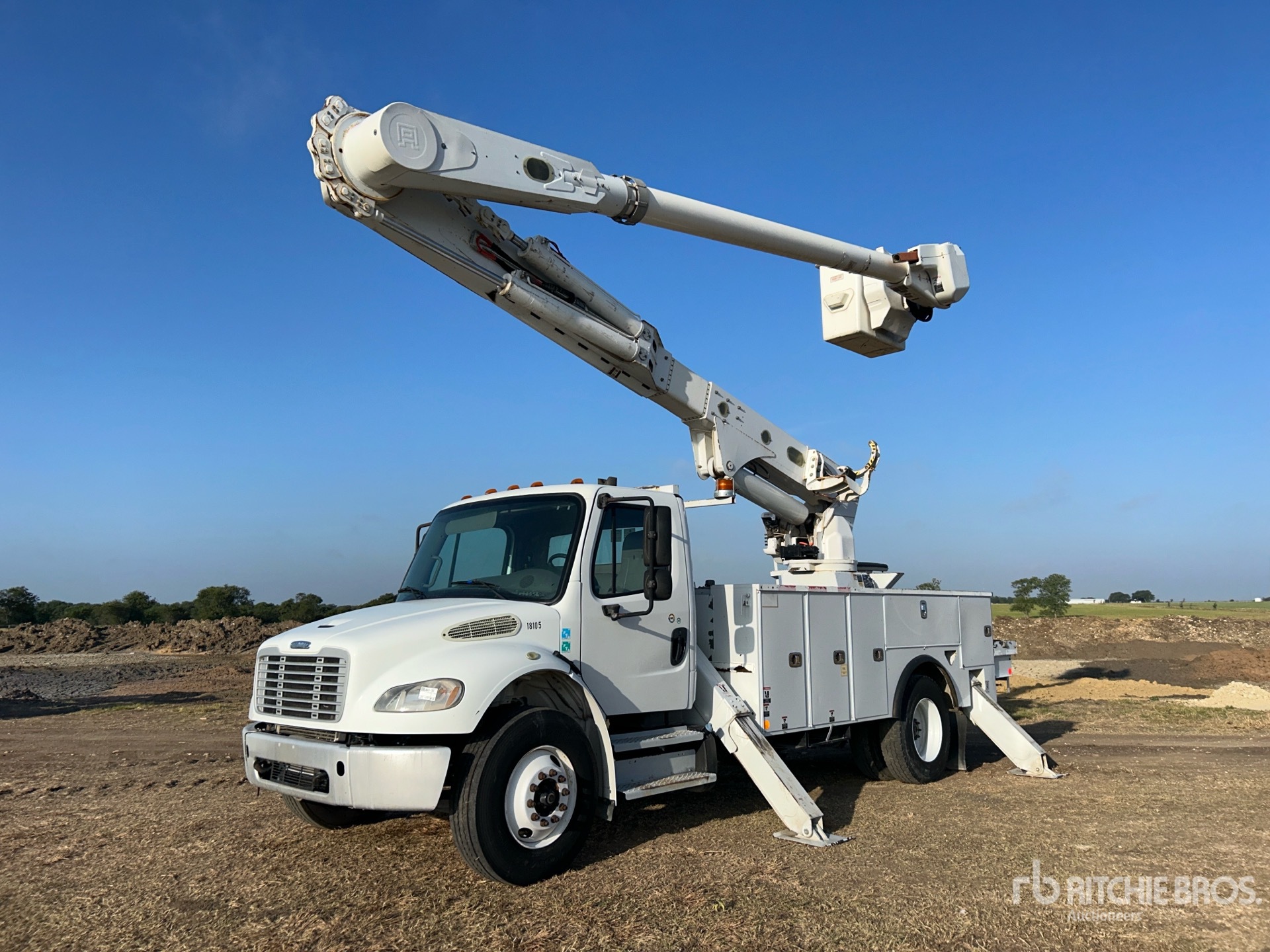 2017 Freightliner M2 106
