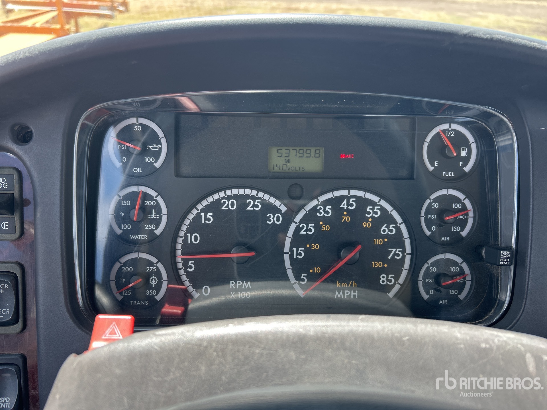 2007 Freightliner M2 106