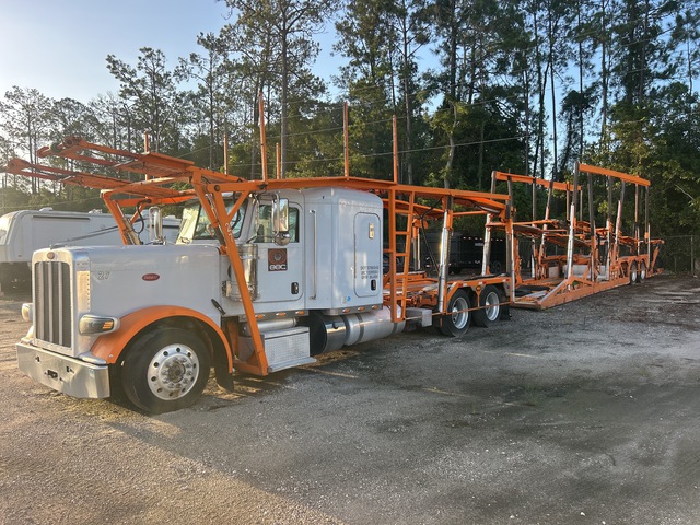2017 Peterbilt 389 Car Carrier Truck