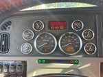 Cab with Luces de advertencia del motor