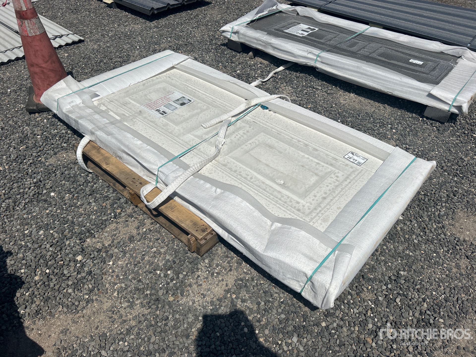 General Appearance with Imagen: esquina trasera derecha
