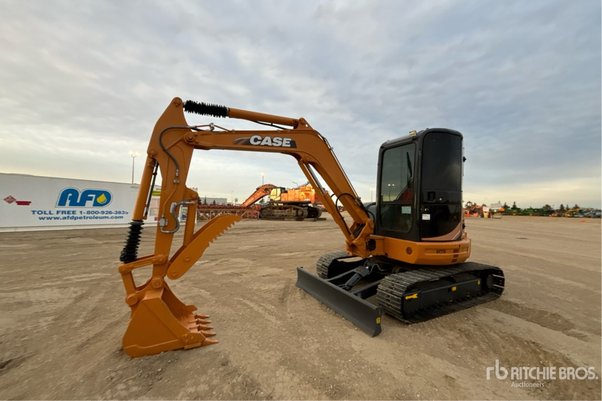 Case CX55B