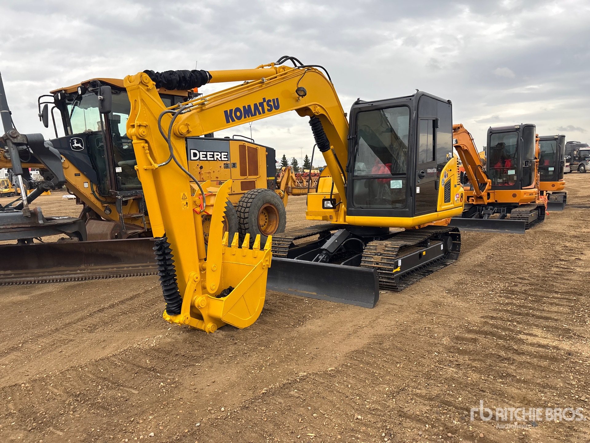 2011 Komatsu PC70-8