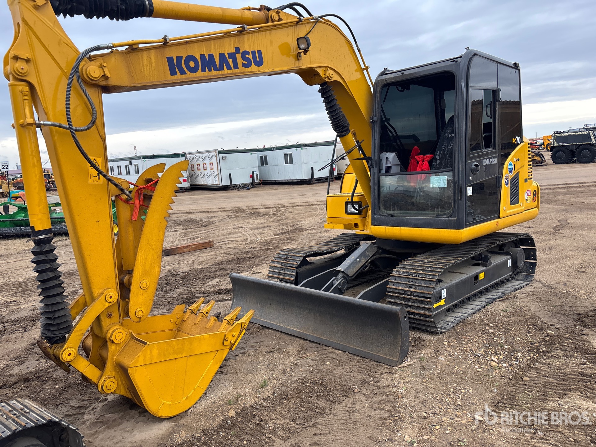 2011 Komatsu PC70-8