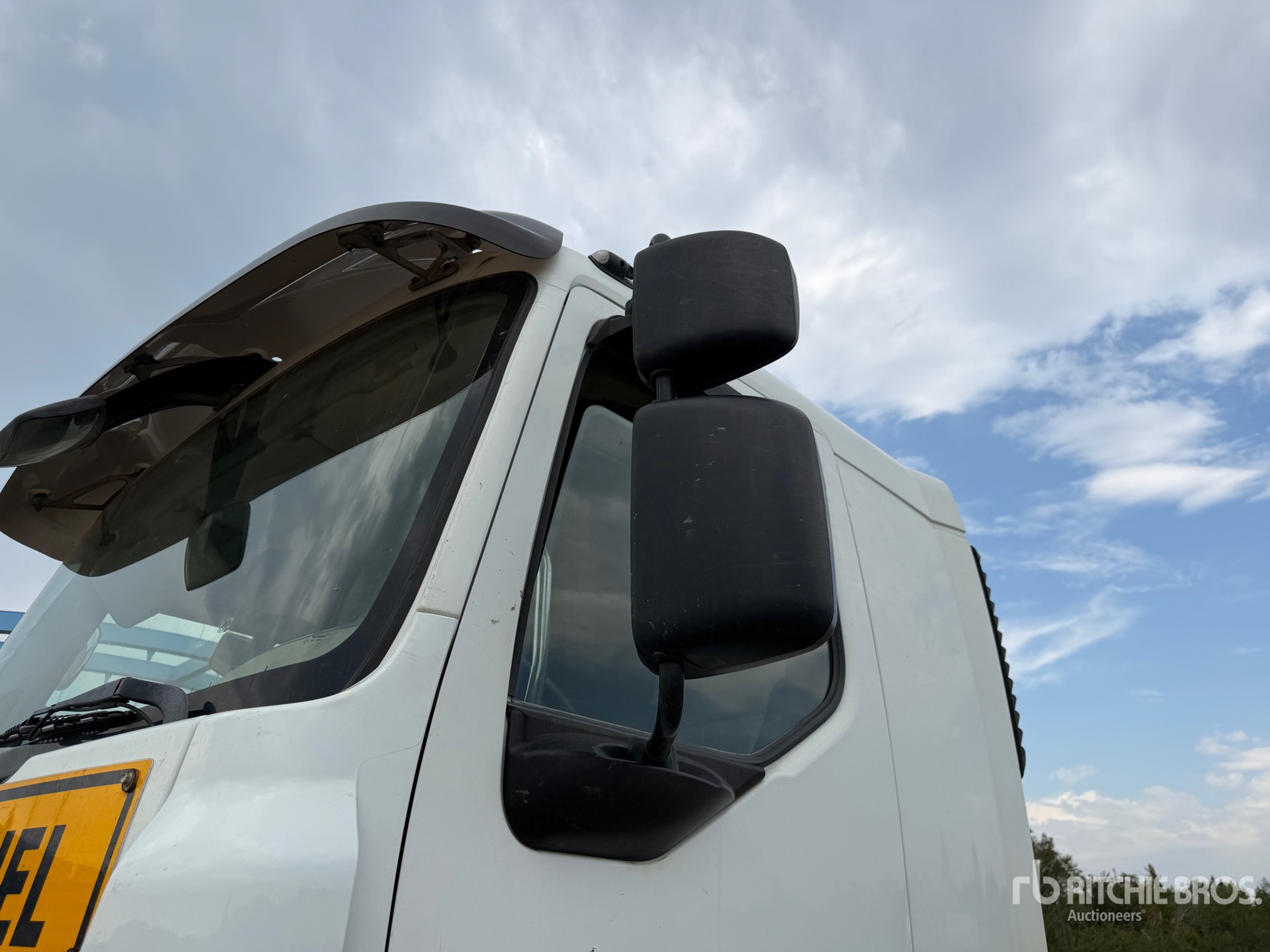 2009 Renault KERAX 500 DXI 1