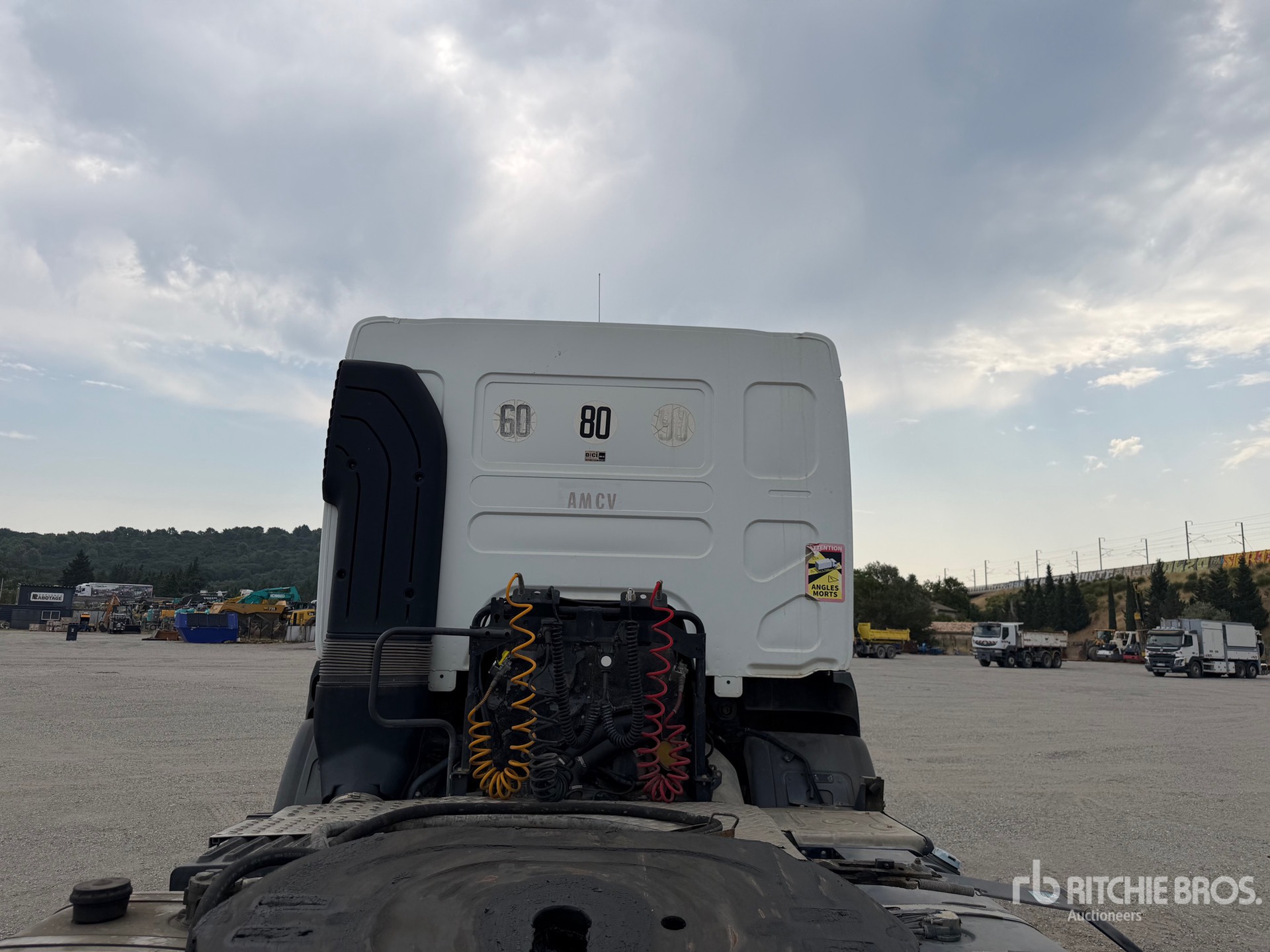 2009 Renault KERAX 500 DXI 1
