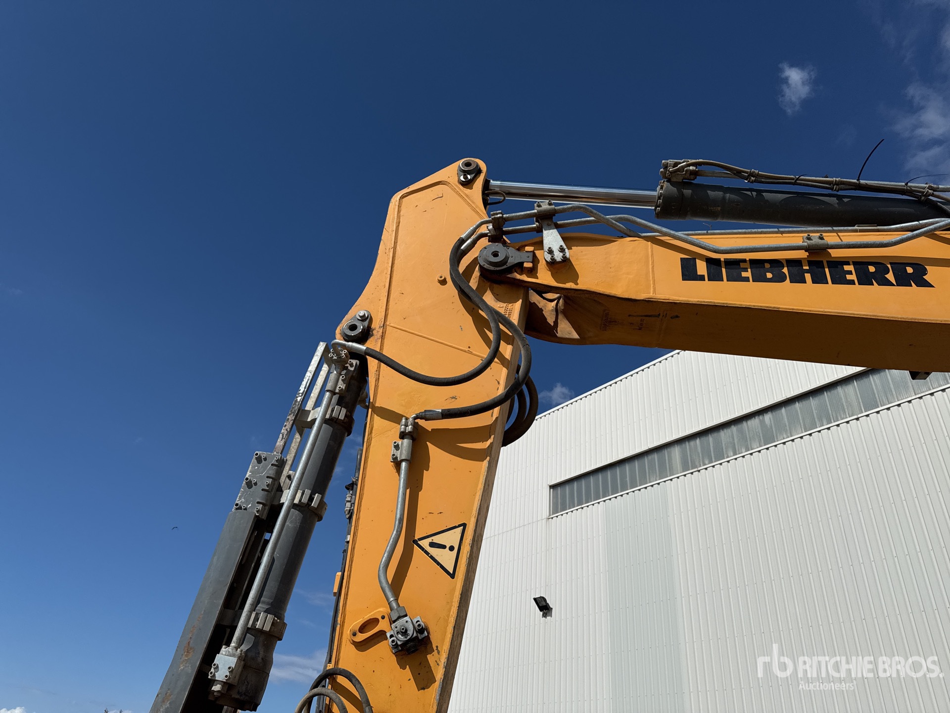 2016 Liebherr R920LC