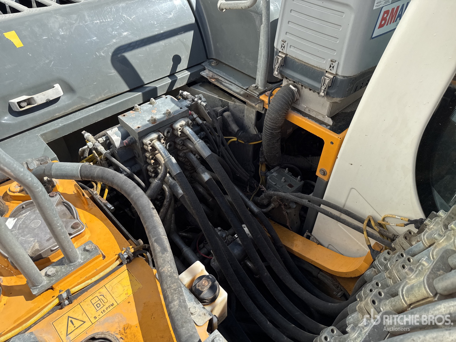 2016 Liebherr R920LC