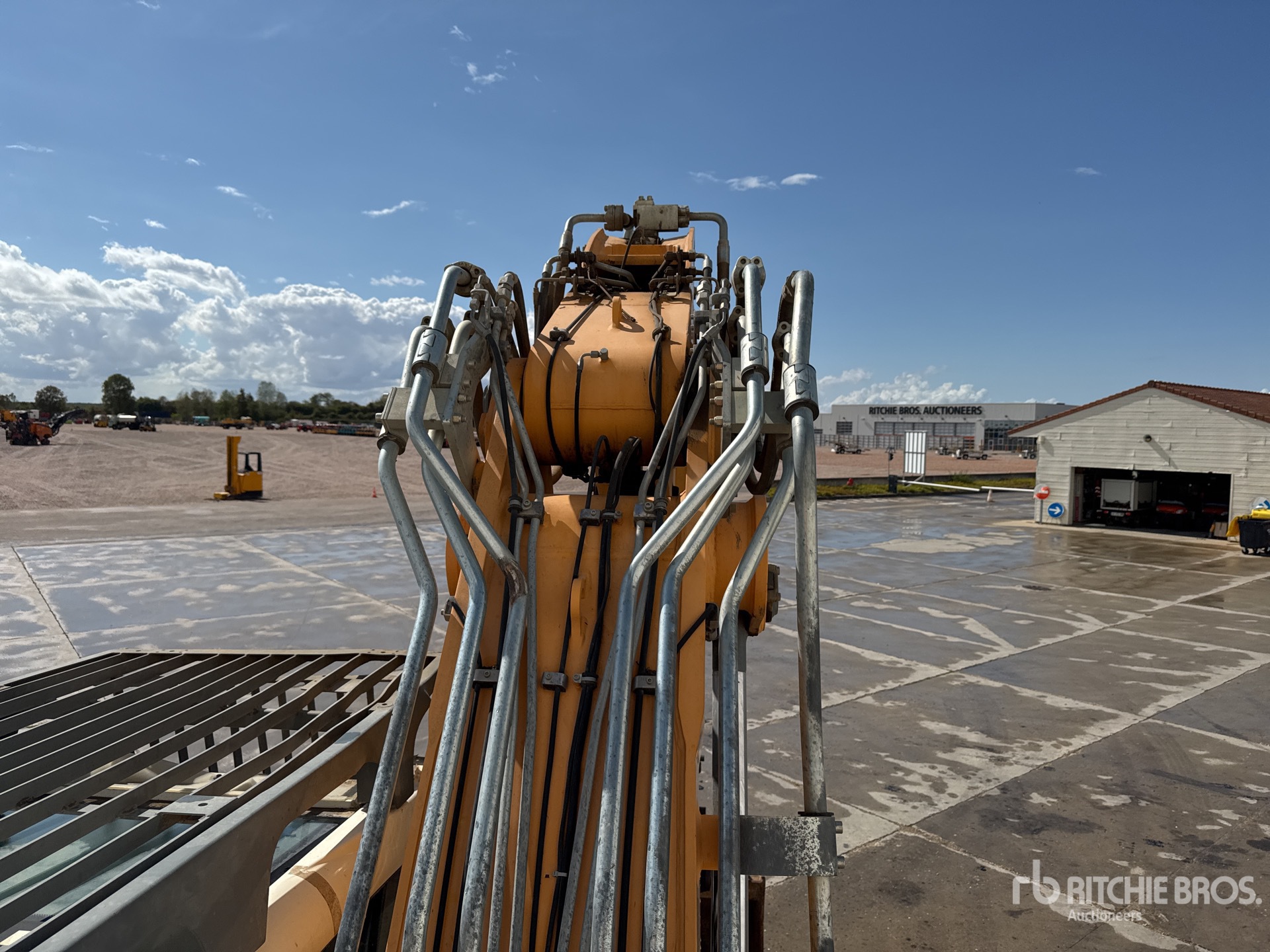 2016 Liebherr R920LC