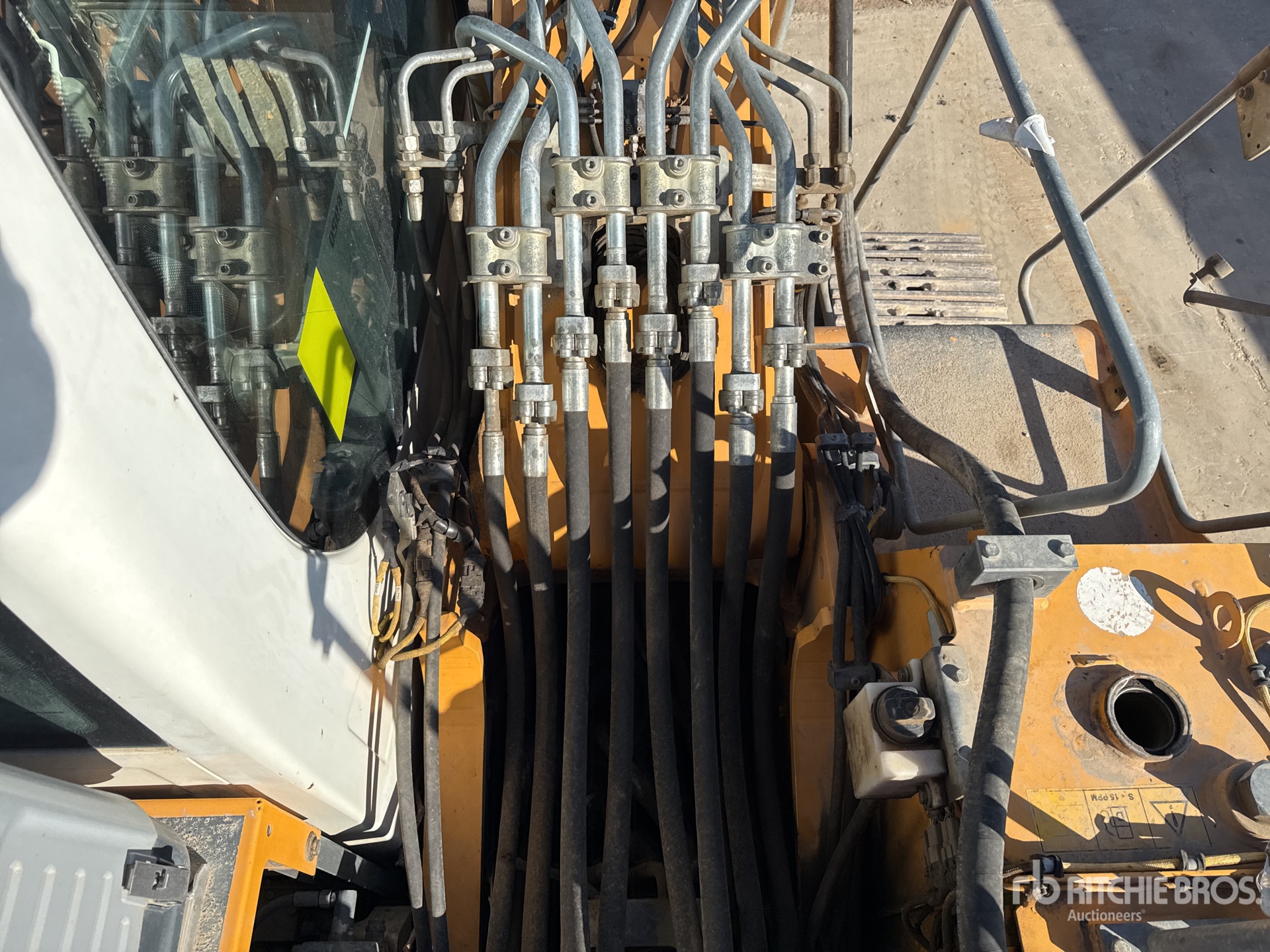 2016 Liebherr R920 LC