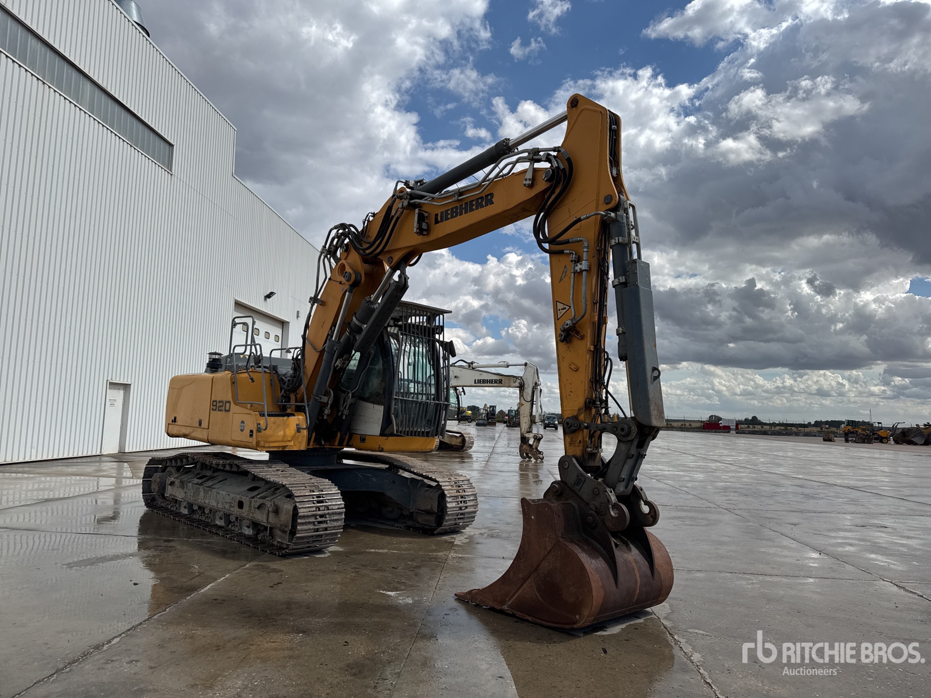 2016 Liebherr R920LC
