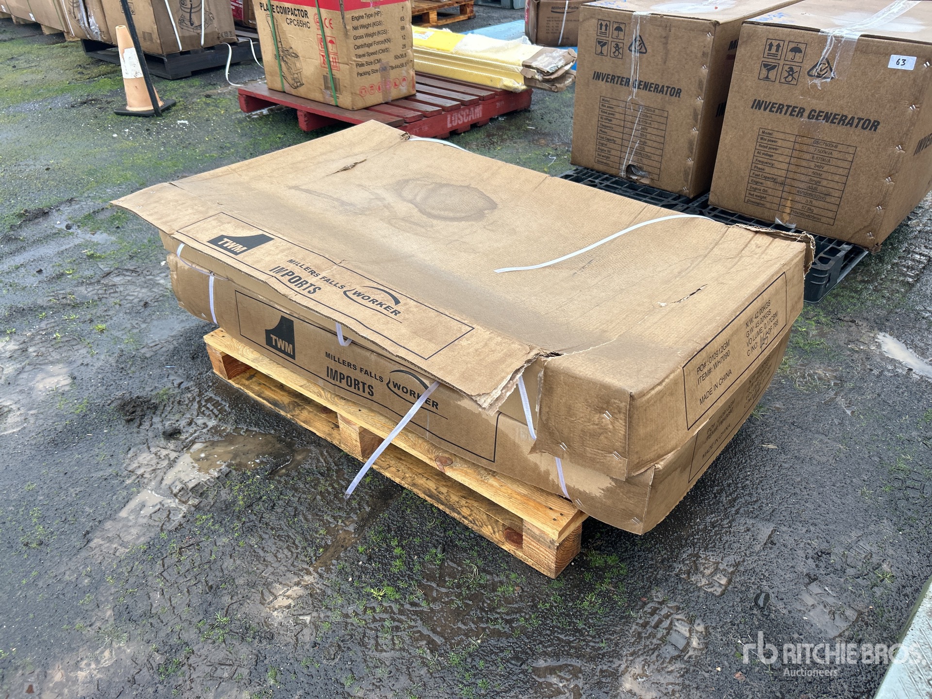 General Appearance with Picture, Right Rear Corner
