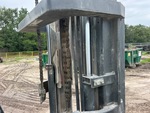 Hydraulics with Mast Lift Cylinders