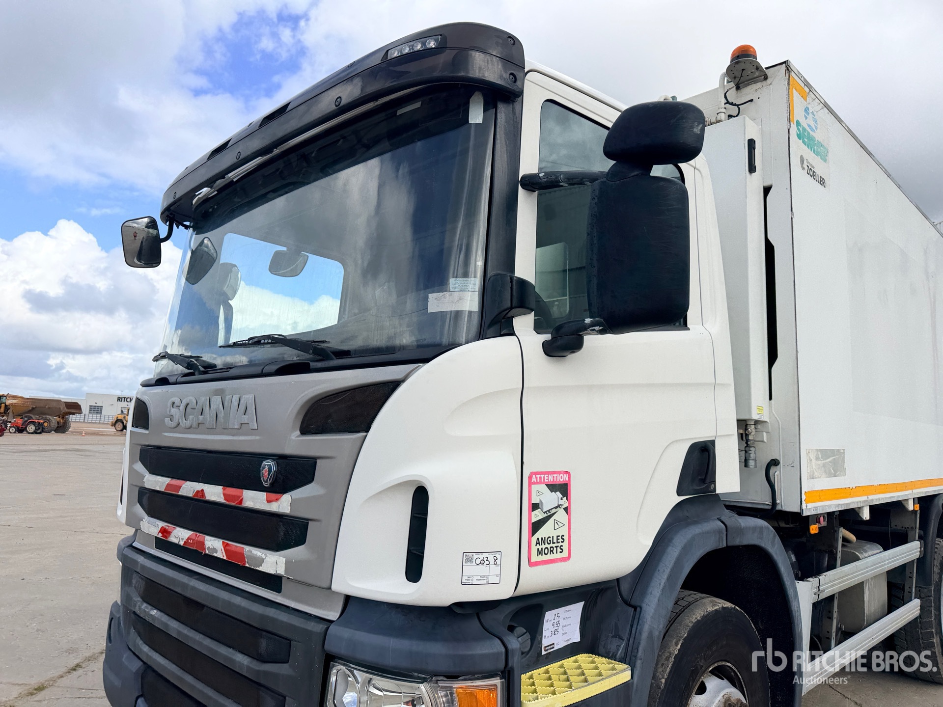 2013 Scania 6x2 Camion A Ordures Menageres