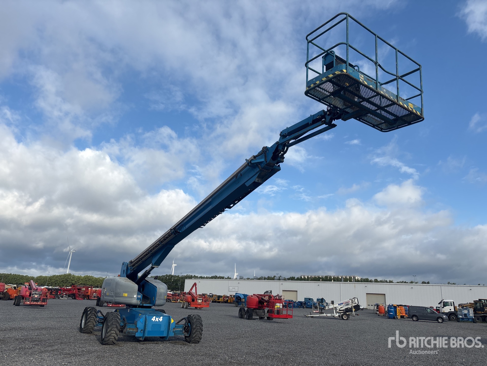 2013 Genie S-105