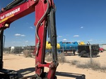 Hydraulics with Bucket Cylinder